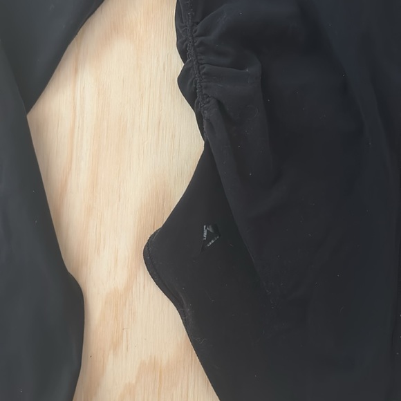 IVIVA | Bodysuit - Picture 2 of 2